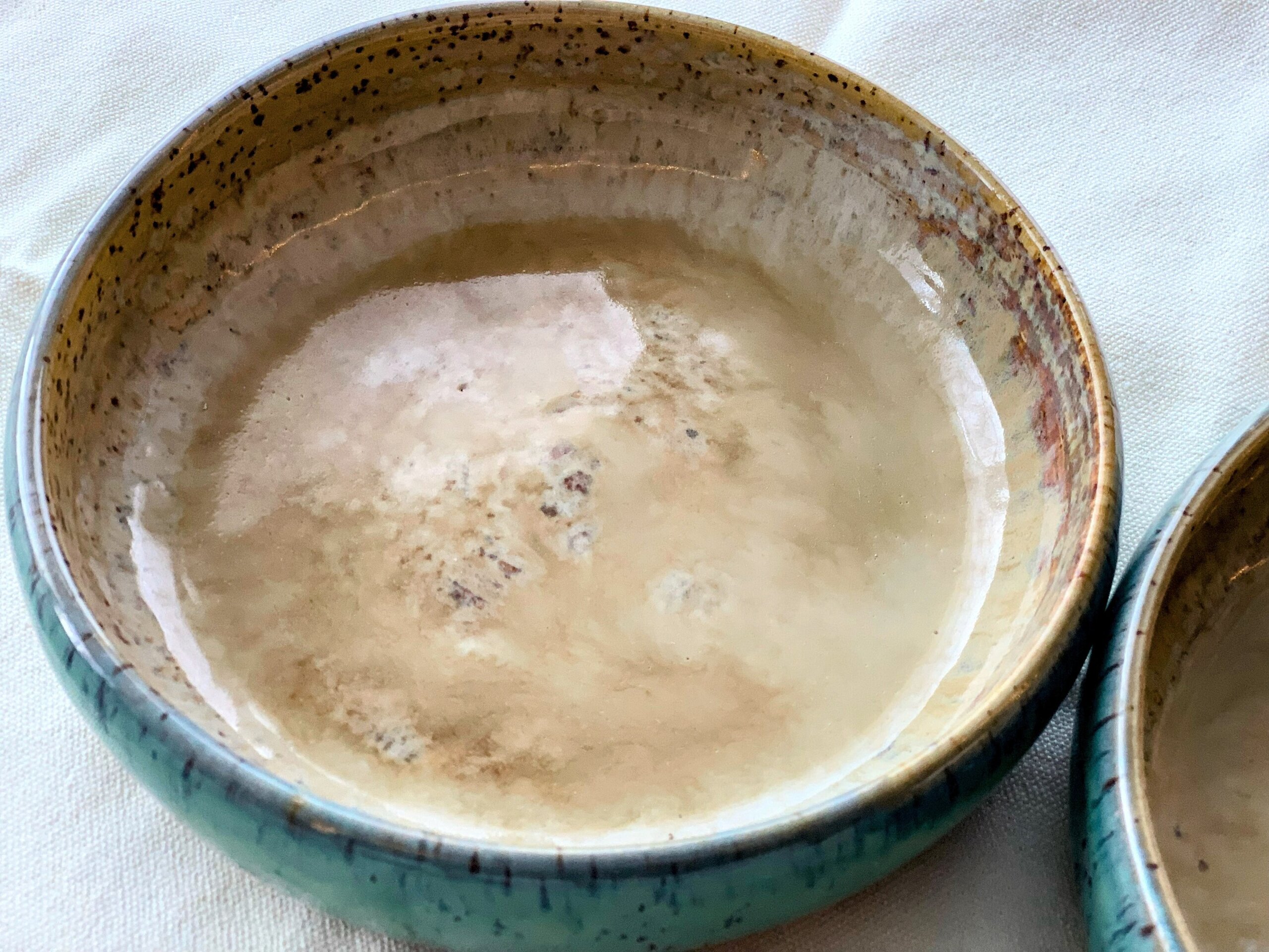 Plato verde/ crema - 2