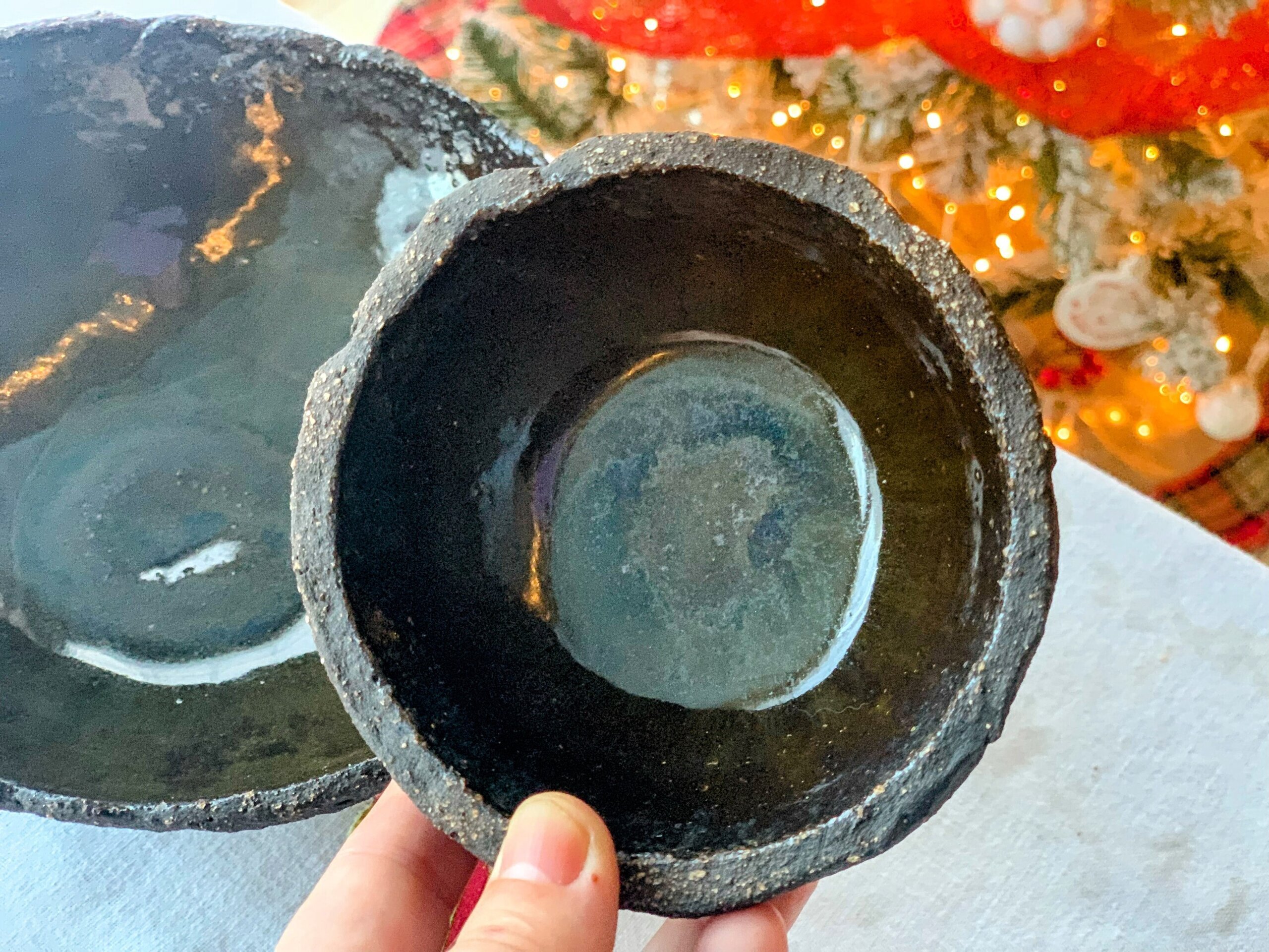 Juego de un cuenco grande y otro pequeño, en gres negro - 8