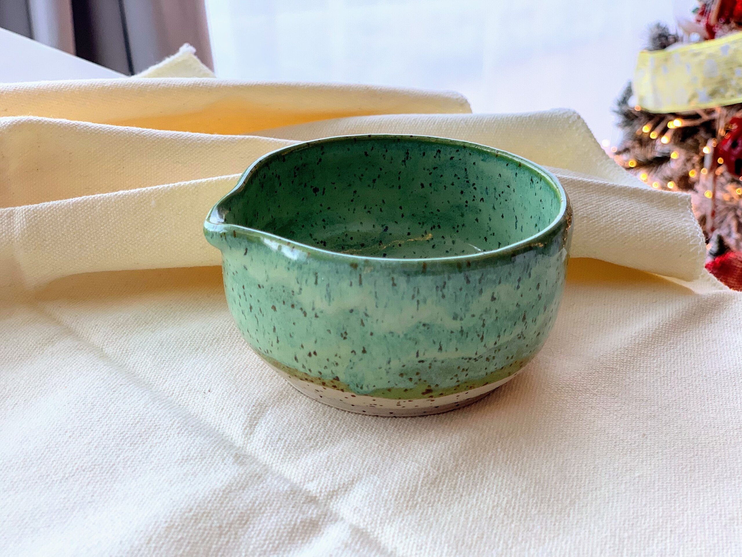 Jarrita para té matcha arcilla moteada - 3