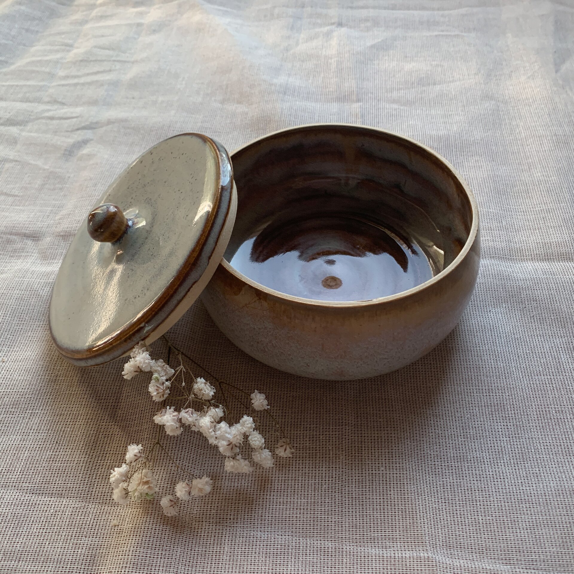 Tarro Arena bajo tapa plana - 3